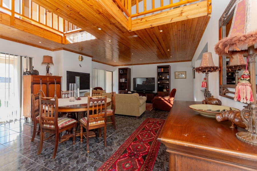 3 Bedroom Property for Sale in Country Club Western Cape